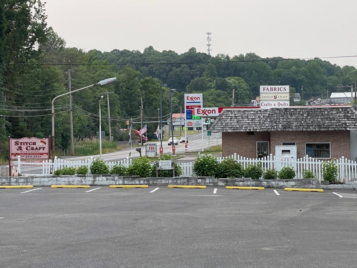 Pennswoods Inn Manheim Exterior foto